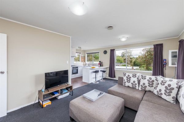  at 2/121 Seymour Road, Sunnyvale, Waitakere City, Auckland