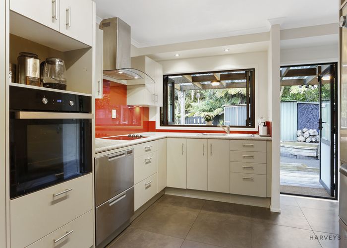  at 212 Shaw Road, Oratia, Auckland