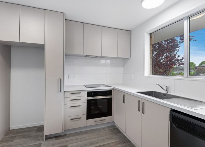  at 1/27 Juniper Place, Burnside, Christchurch