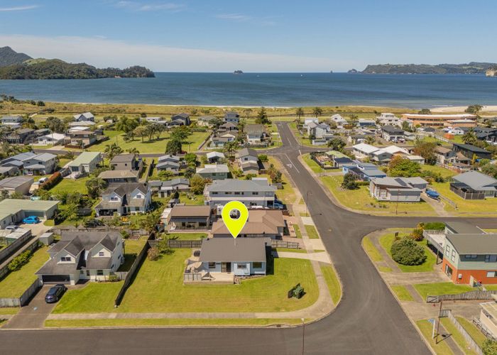  at 15 Martin Place, Cooks Beach, Whitianga