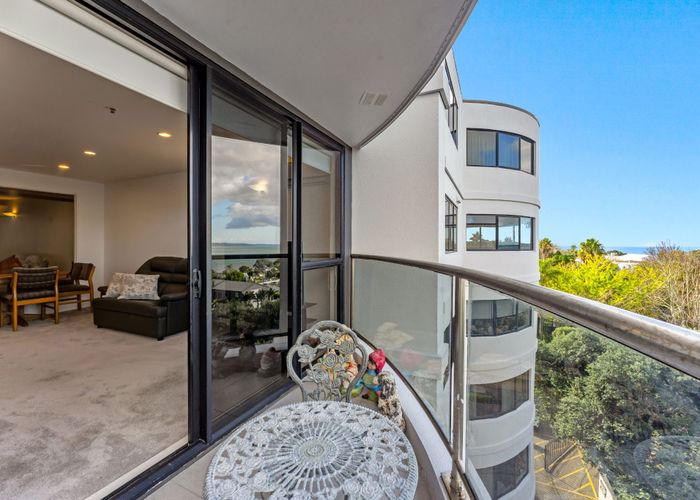  at 4E/175 Hurstmere Road, Takapuna, North Shore City, Auckland