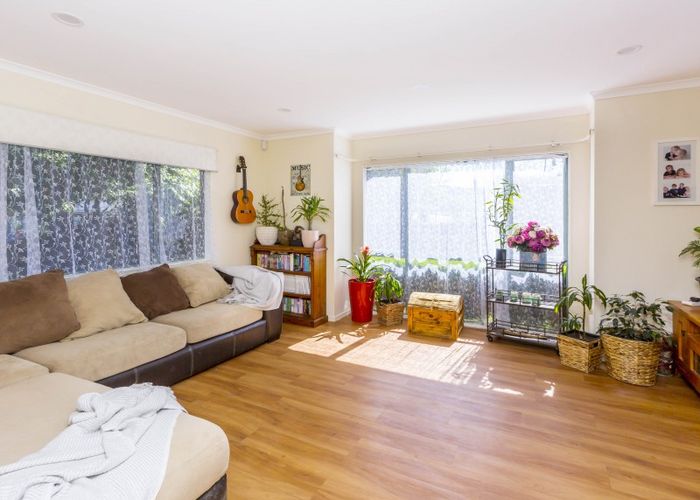  at 8 Ronald Scott Grove, Riverstone Terraces, Upper Hutt
