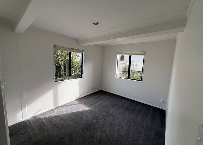  at Flat/22 Goodwood dr, Goodwood Heights, Manukau City, Auckland
