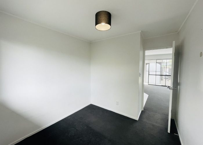  at 3/16 Longford Street, Mount Wellington, Auckland