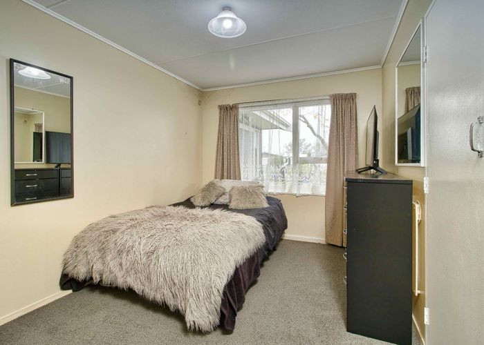  at 22 Columbus Crescent, Flaxmere, Hastings
