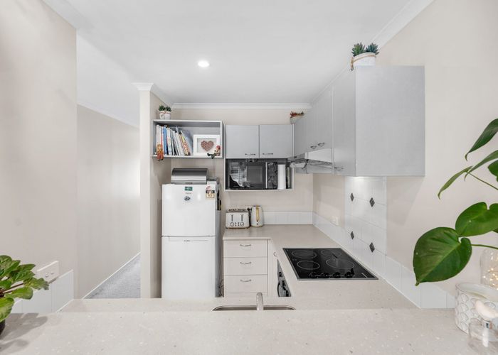  at 44  Chapel Road, Flat Bush, Manukau City, Auckland