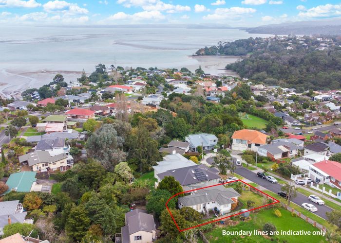  at 4 Shipton Place, Blockhouse Bay, Auckland City, Auckland