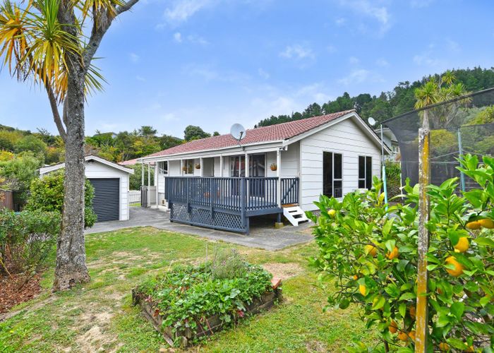  at 80 Field Street, Silverstream, Upper Hutt