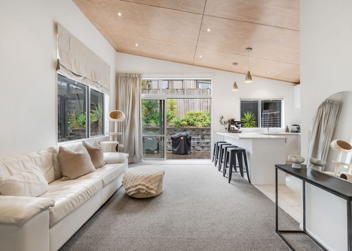  at 2A Gosford Drive, Botany Downs, Auckland