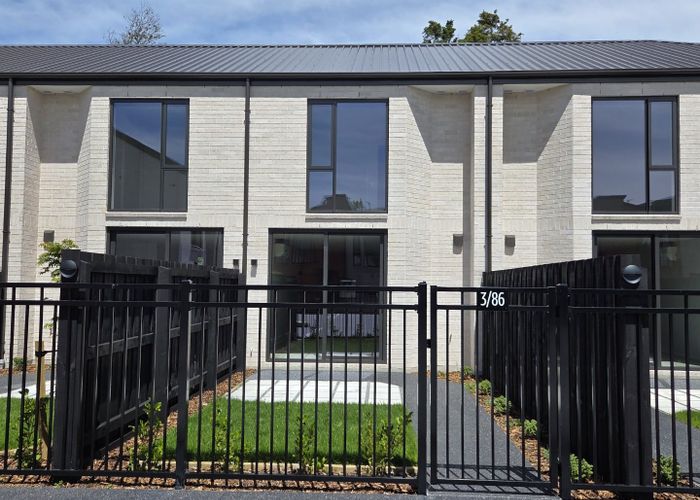  at 3/86 Holly Road, St. Albans, Christchurch City, Canterbury