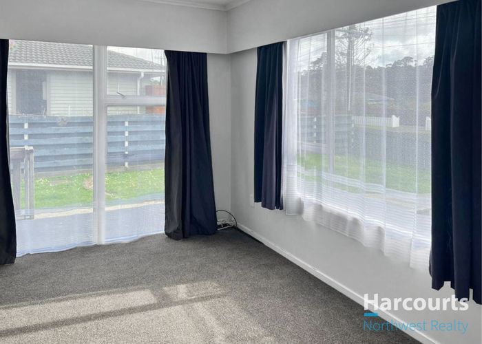  at 17 Huruhuru, Massey, Waitakere City, Auckland