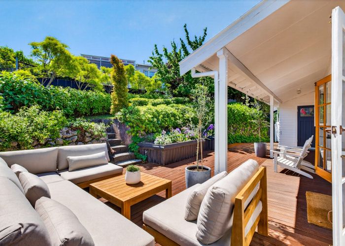  at 12 Guys Hill Road, Hospital Hill, Napier, Hawke's Bay