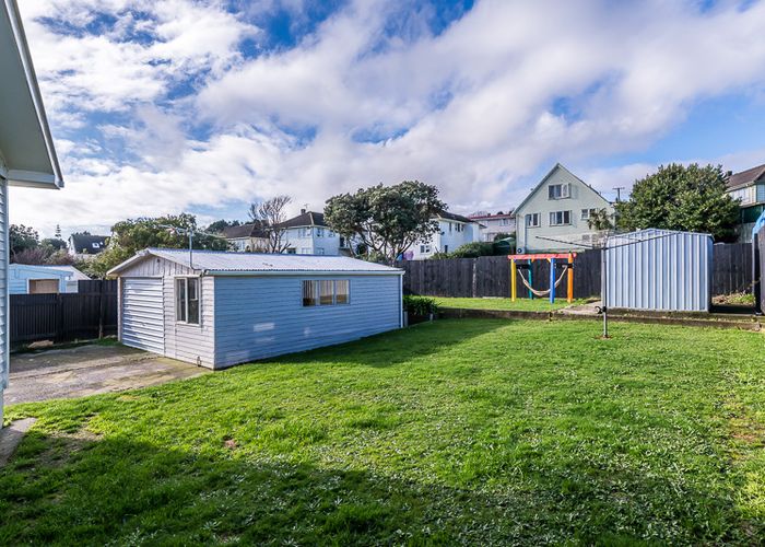  at 35 Levant Street, Cannons Creek, Porirua