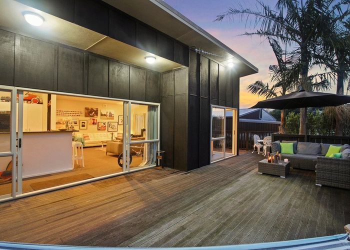  at 9 Keven Road, Clarks Beach, Franklin, Auckland