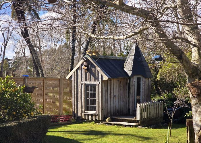  at 5 Bosworth Street, Egmont Village, New Plymouth, Taranaki