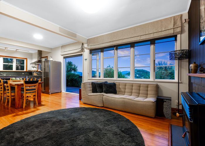  at 7 Himalaya Crescent, Khandallah, Wellington