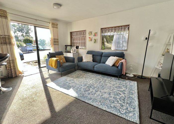  at 24 Malaspina Place, Papatoetoe, Manukau City, Auckland