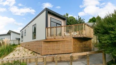  at 148 Eskdale Road, Papakowhai, Porirua