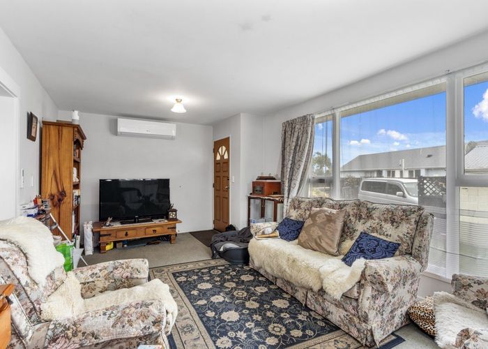  at 9B Jade Place, Parklands, Christchurch