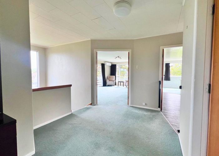  at 102 Paekakariki Hill Road, Pauatahanui