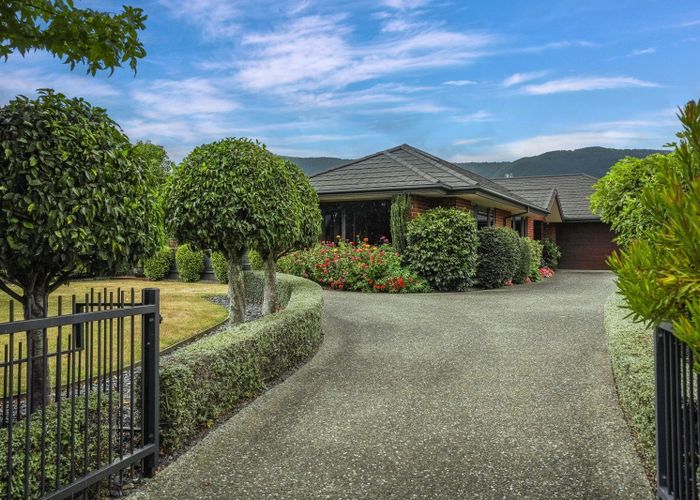  at 18 Daelyn Drive, Richmond, Richmond