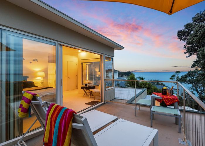  at 17 Sykes Avenue, Hatfields Beach, Rodney, Auckland