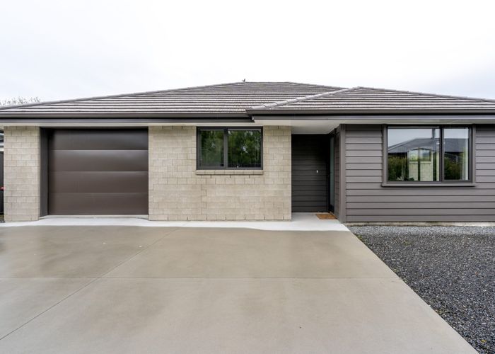  at 8 Leith Street, Windsor, Invercargill
