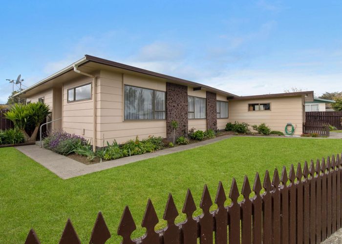  at 26 Humphries Place, Awapuni, Palmerston North