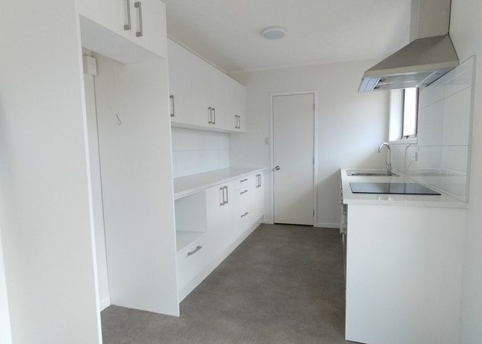  at 2/6 Browns Road , Manurewa, Manukau City, Auckland