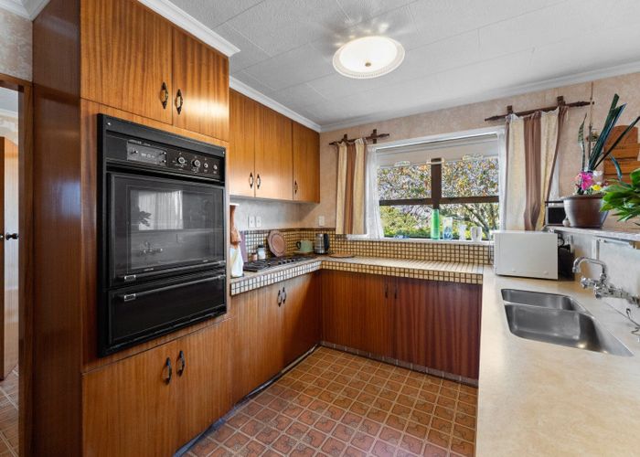  at 43 Oriwa Crescent, Otaki