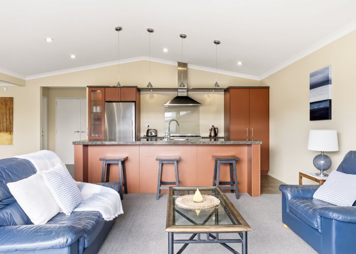  at 2/17 Tremaine Avenue, Two Mile Bay, Taupo, Waikato