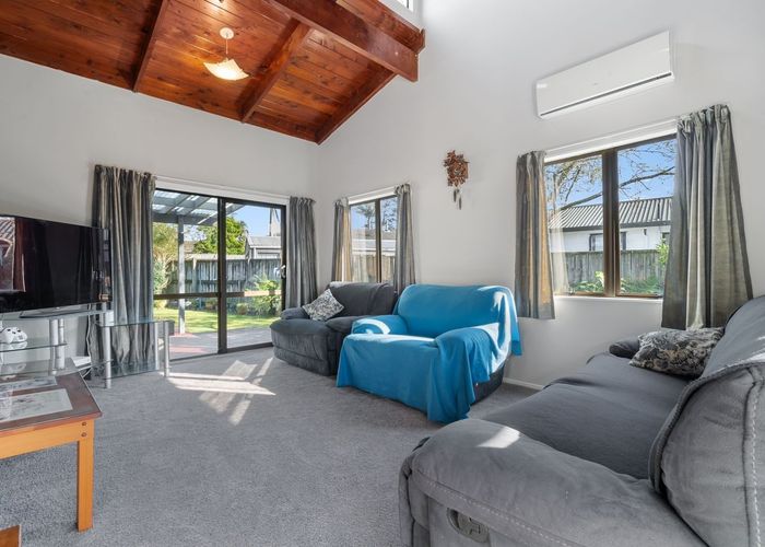  at 77 Carnoustie Drive, Wattle Downs, Auckland