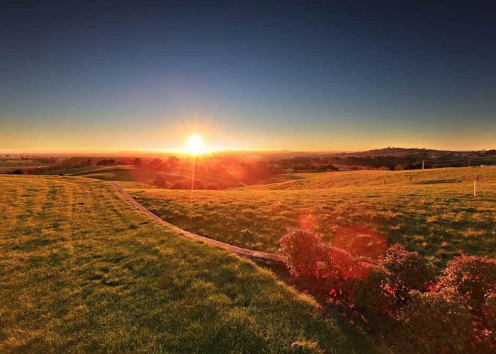  at 27 Michael Bosher Way, Flat Bush, Auckland