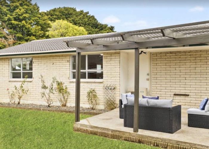  at 7 Chibnall Place, Conifer Grove, Takanini