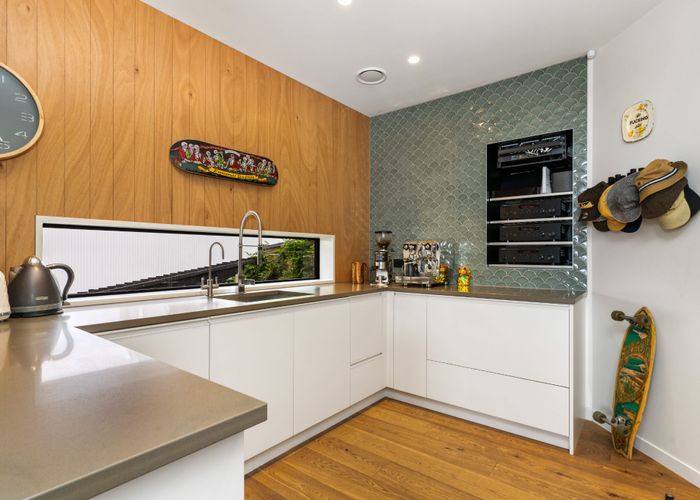  at 3 Peninsula View, Scarborough, Christchurch