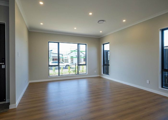 at 16 Matahae DR, Flat Bush, Auckland
