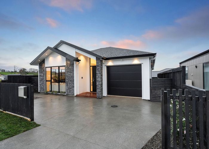  at 106 Waiwai Drive, Milldale, Rodney, Auckland