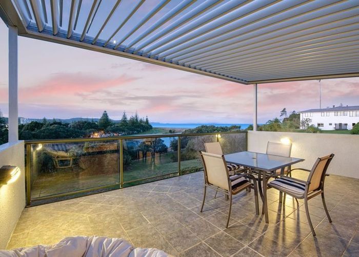  at 42C  Amorino Drive, Red Beach, Rodney, Auckland
