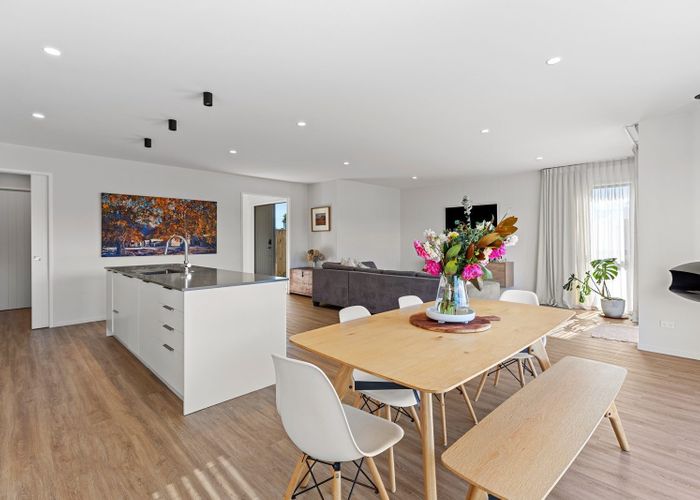  at 37 Tangaroa Place, Poike, Tauranga, Bay Of Plenty