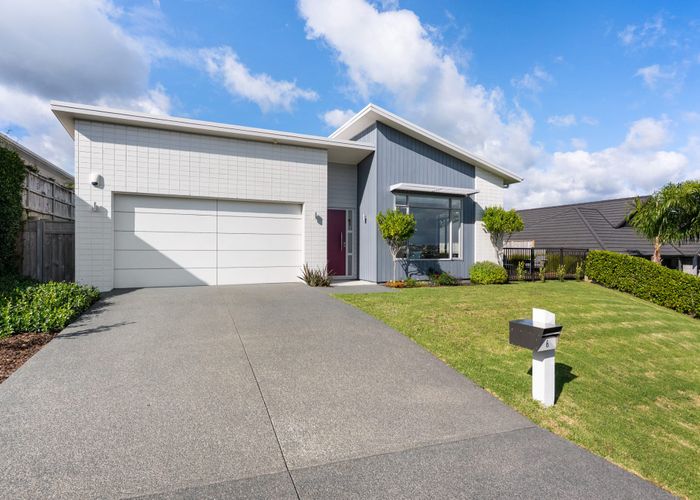  at 6 Kibblewhite Avenue, Beachlands, Manukau City, Auckland