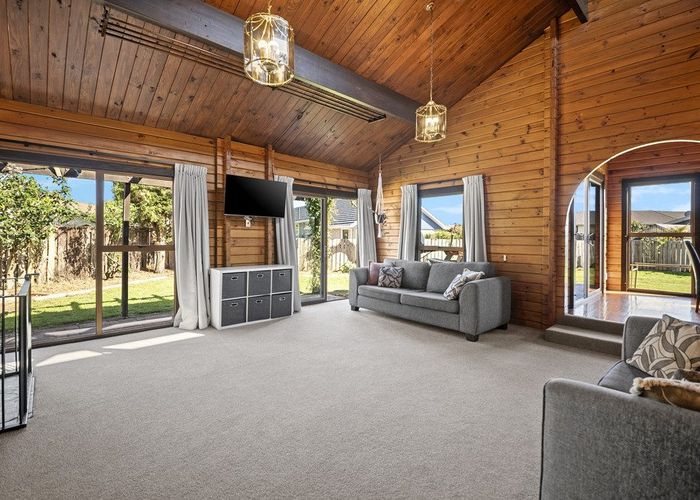  at 19 Birdling Place, Halswell, Christchurch City, Canterbury