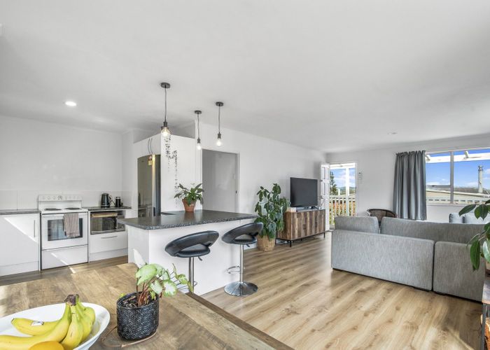  at 43 Karaka Street, Helensville, Helensville