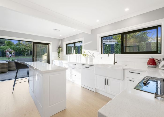  at 1 Celina Place, Browns Bay, Auckland
