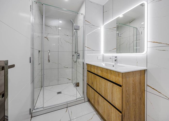  at 5/5 Subritzky Avenue, Mount Roskill, Auckland City, Auckland