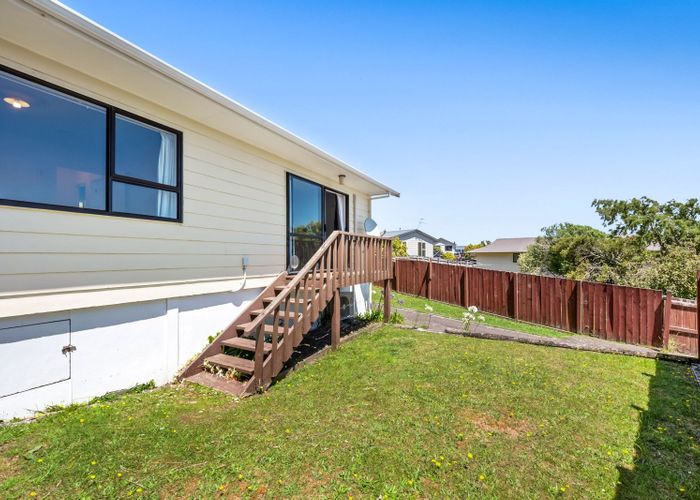  at 1/25 Invercargill Drive, Kelson, Lower Hutt
