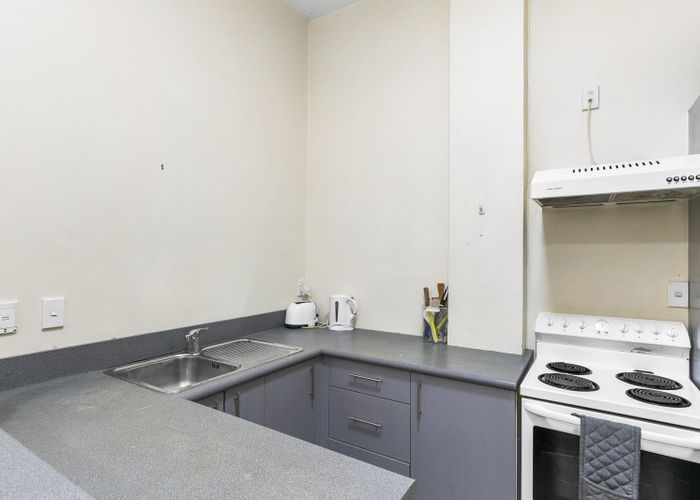  at 1/27 Drummond Street, Mount Cook, Wellington