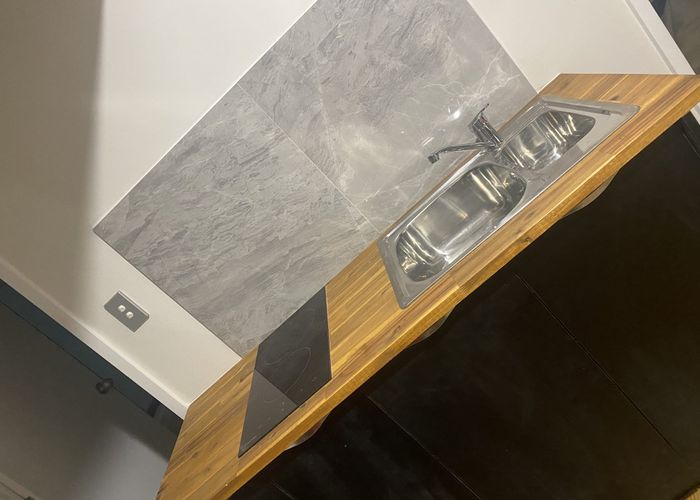  at 26 CHINGFORD Close, MANGERE, AUCKLAND