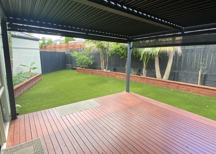  at 30 Temuka Garden, Blockhouse Bay, Auckland City, Auckland