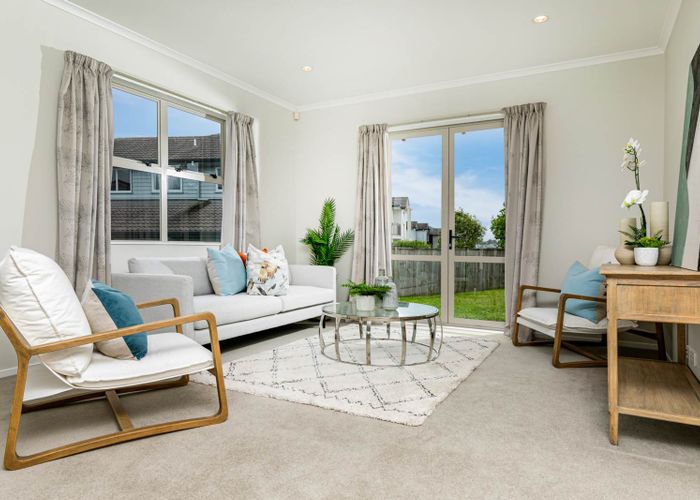  at 111 Mackay Drive, Greenhithe, Auckland