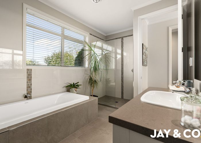  at 34 Monument Road, Clevedon, Manukau City, Auckland